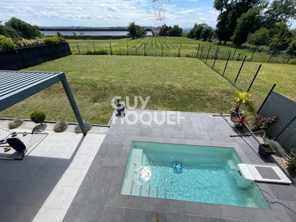 Maison contemporaine 5 pièces à vendre à Saint Laurent de Mure - Réf 4724