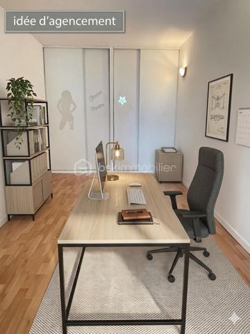 🏡 EXCLUSIVITÉ – Maison T4/T5 d’environ 103 m² – Quartier des Bellons à Istres 🌿

Dans l’un des quartiers les plus recherchés et paisibles d’Istres, découvrez cette agréable maison familiale offrant de nombreuses possibilités d’aménagement.

✨ Ses atouts :
✔ Séjour avec salon et cuisine ouverte équipée et aménagée
✔ 3 chambres, dont une grande chambre à l’étage
✔ Salle d’eau et WC séparé
✔ Buanderie pratique au quotidien
✔ Garage aménagé en chambre ou bureau, avec possibilité de créer une dépendance indépendante
✔ Espace détente intimiste à l’arrière de la maison
✔ Terrasse à l’avant avec coin jardin pour profiter des beaux jours
✔ Climatisation réversible au RDC
✔ Cheminée pour des soirées chaleureuses
A 5 minutes de l'étang de l'olivier. 

📍 Située dans le quartier calme et prisé des Bellons, cette maison est idéale pour une famille ou pour un projet avec espace de télétravail.

📞 Contactez-moi pour plus d’informations ou pour organiser une visite !