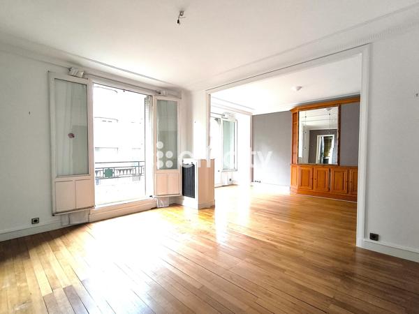 Appartement
         4 pièces
        - 108 m² 685 000 € *