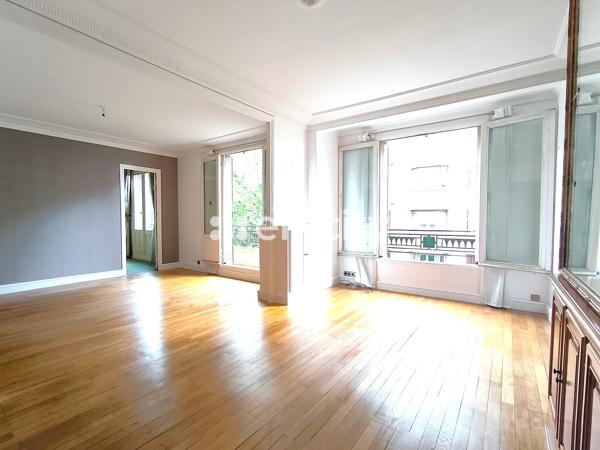 Appartement
         4 pièces
        - 108 m² 685 000 € *