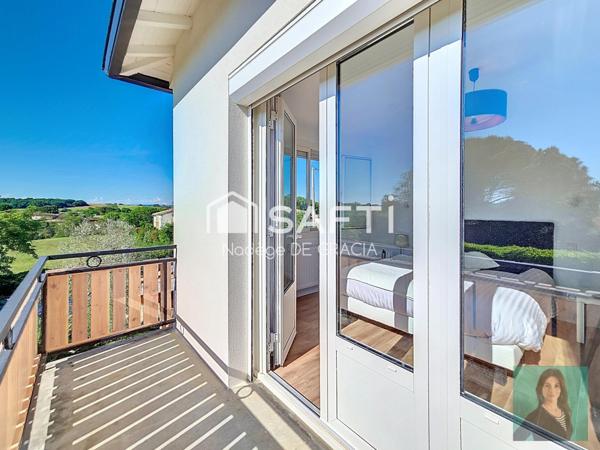 Superbe maison T6 tout confort de 211 m2 au calme entièrement rénovée sous garantie 10 ans