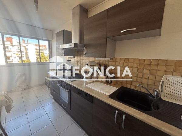 Location Appartement 3 pièces 74.76 m² - 4 RUE RAYMOND PLANTE Pau 64000