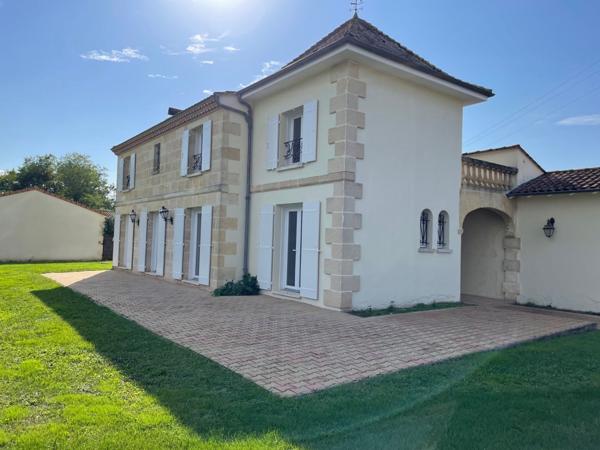 Vente Maison170 m² - 7 Pièces - CARIGNAN DE BORDEAUX (33360)