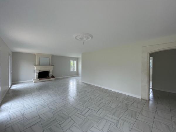 Vente Maison170 m² - 7 Pièces - CARIGNAN DE BORDEAUX (33360)