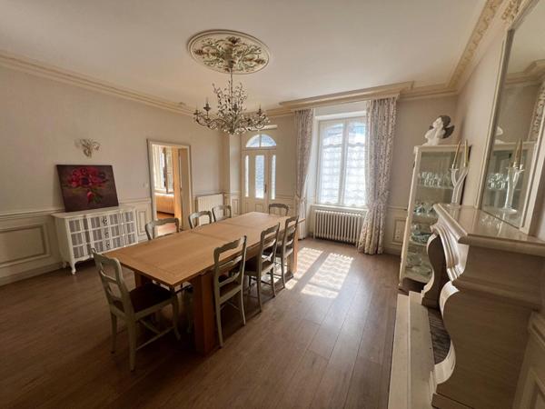 Maison de caractère Bais 296 m²