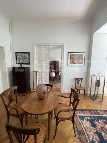 maison/villa 9 pièce(s) 331 m2