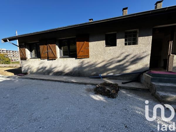 Appartement à vendre 4 pièces 75 m² Château-Bernard