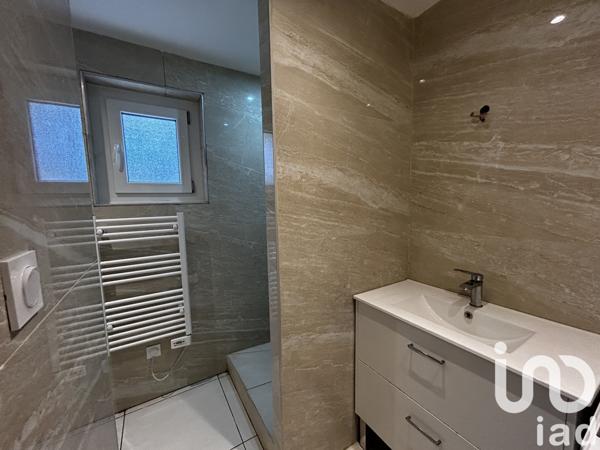 Appartement à vendre 4 pièces 75 m² Château-Bernard