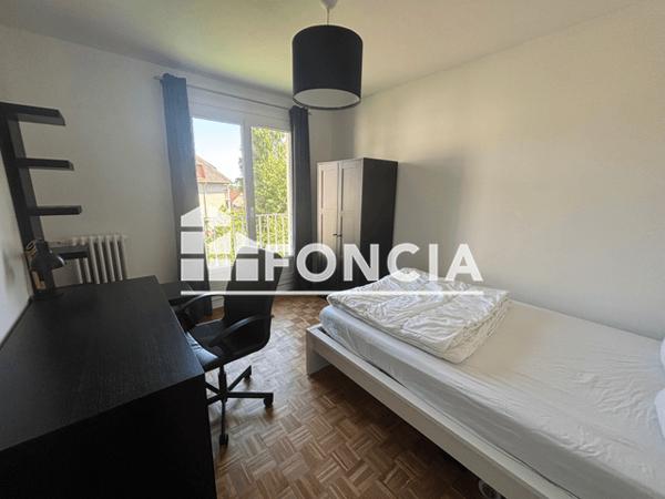 Location Appartement meublé 3 pièces 70.05 m² - 55 RUE DU PONT CREON Caen 14000