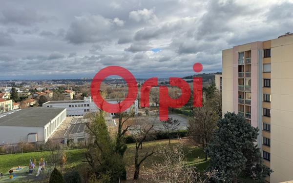 Appartement à vendre    3 pièces • 72,76 m2 Saint-Genis-Laval