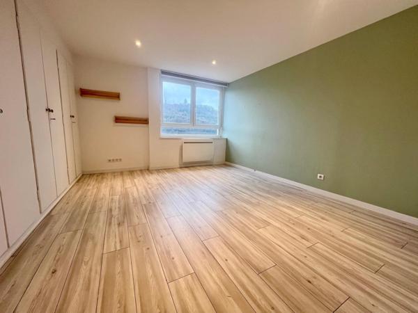 Bel appartement de 127m2 lumineux sans vis à vis
