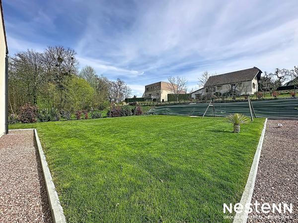 Maison familiale récente avec grand terrain à Saint-Aubin-sur-Gaillon