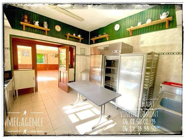 Maison à SAINT-SATURNIN, 72650 - 6 pièces 275m²