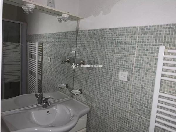 Location                                                      Appartement
                        
                     2 pièces                      40 m2                     à Millau