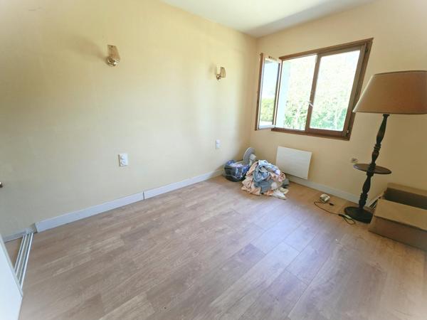 Maison t5 de 137m² sur un terrain d'environ 2900m²