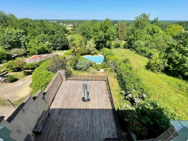 Maison bourgeoise avec piscine