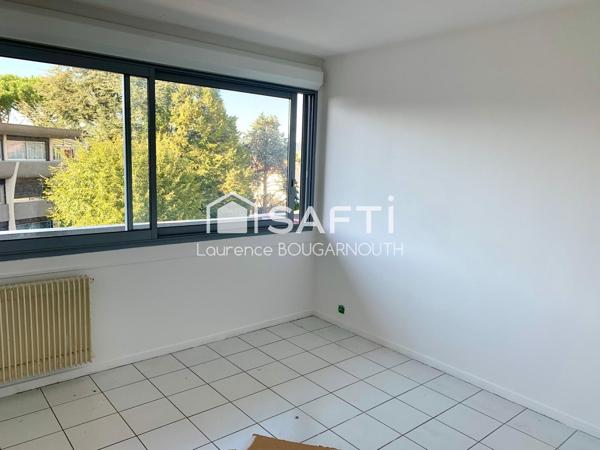 Appartement 4 pièces 103m² avec Balcon et Garage