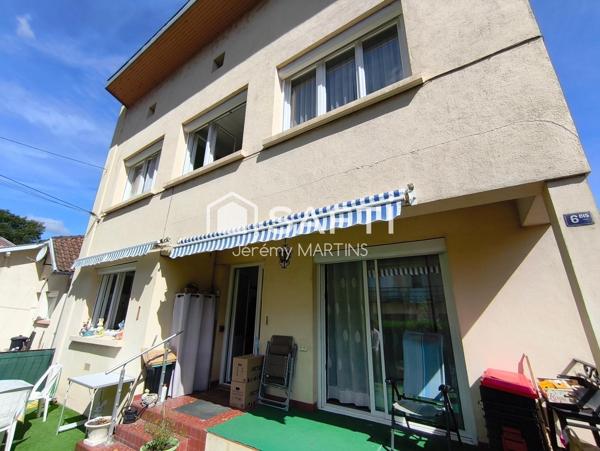 Maison familiale avec studio indépendant