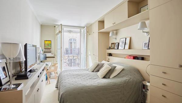 Appartement Paris 16e - SPONTINI / LONGCHAMP