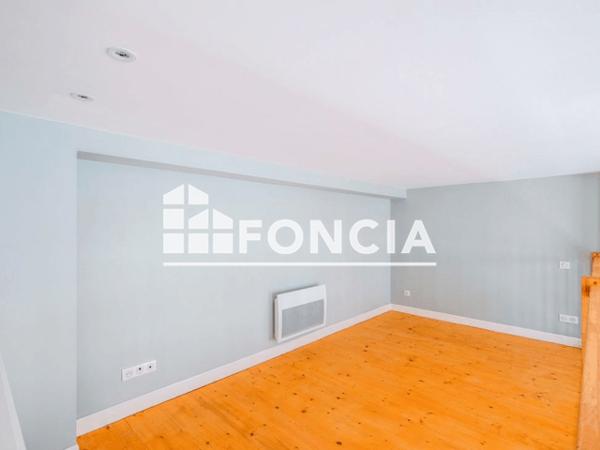 Location Studio 24.66 m² - 2 A 6 RUE ALEXANDRE RIBOT Tourcoing 59200