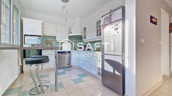 Rueil-Malmaison, maison familiale 5 chambres + studio indépendant