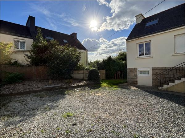 Baud (56150) A saisir ! Maison centre ville de Baud