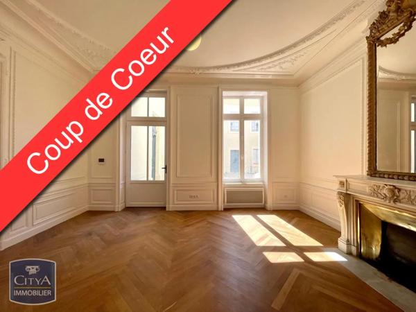 Appartement à louer 2 pièces 54.9m² Narbonne (11100)