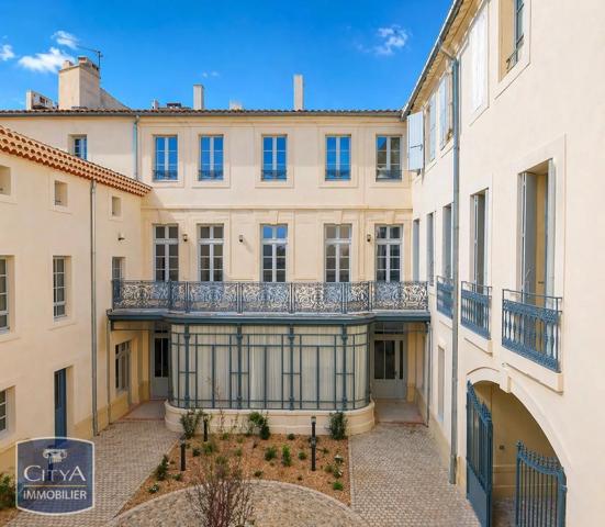 Appartement à louer 2 pièces 54.9m² Narbonne (11100)