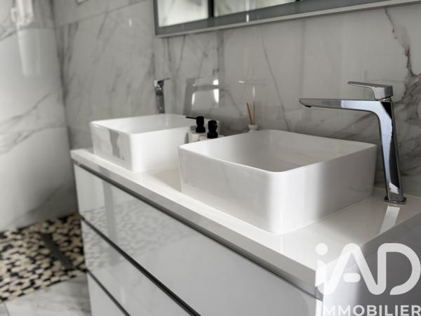 Maison à vendre 6 pièces 203 m² Bouguenais