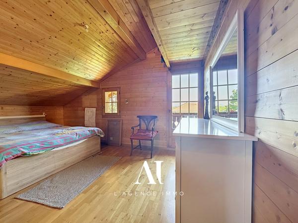 Maison individuelle 178m² -  5 Chambres - Jardin - Piscine - Garage - Cessy 01170