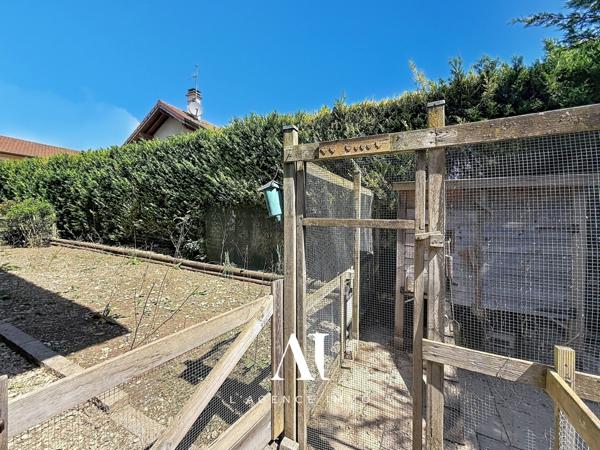 Maison individuelle 178m² -  5 Chambres - Jardin - Piscine - Garage - Cessy 01170