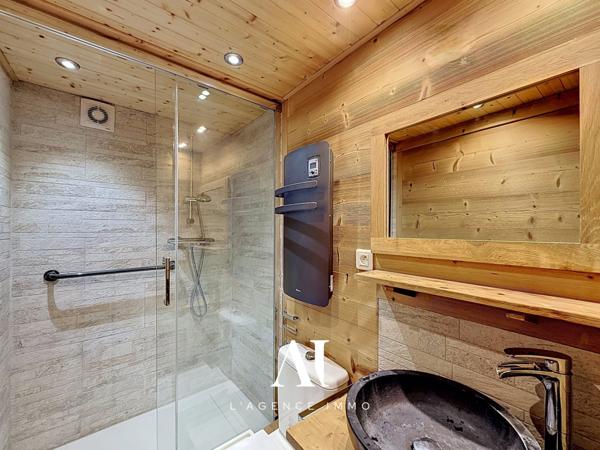 Maison individuelle 178m² -  5 Chambres - Jardin - Piscine - Garage - Cessy 01170