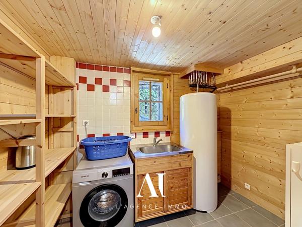 Maison individuelle 178m² -  5 Chambres - Jardin - Piscine - Garage - Cessy 01170