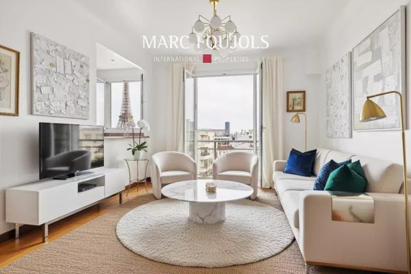 TROCADERO – MUETTE appartement de 2 pièces avec vue Tour Eiffel – 6éme étage balcon