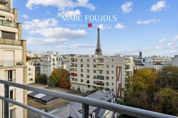 TROCADERO – MUETTE appartement de 2 pièces avec vue Tour Eiffel – 6éme étage balcon