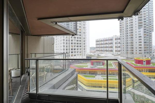 Appartement Lumineux de 70m2 dans La Tour Totem