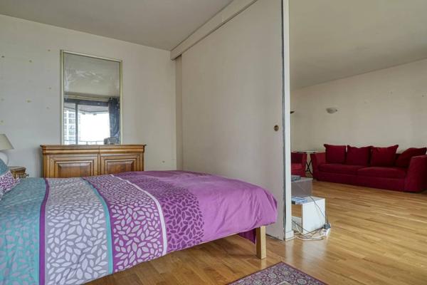 Appartement Lumineux de 70m2 dans La Tour Totem