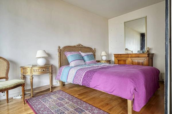 Appartement Lumineux de 70m2 dans La Tour Totem