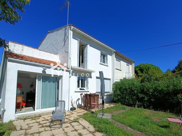 EXCLUSIVITE : Maison à étage 86m², terrain 321m² - quartier Port Neuf, LA ROCHELLE La Rochelle (17000)