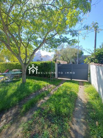 EXCLUSIVITE : Maison à étage 86m², terrain 321m² - quartier Port Neuf, LA ROCHELLE La Rochelle (17000)