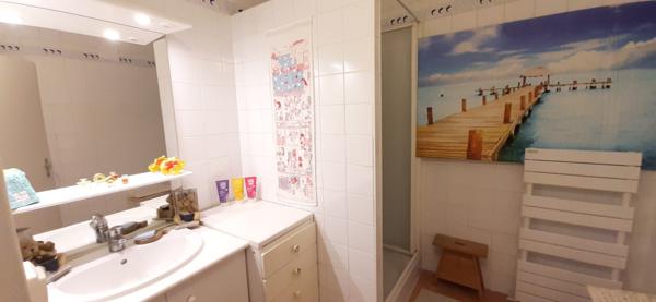 A PROXIMITÉ IMMÉDIATE DU CENTRE VILLE !