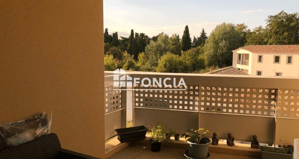 Location Appartement 2 pièces 43 m² - L'isle-sur-la-sorgue 84800