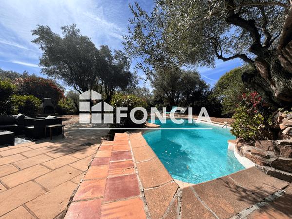 Location Maison 6 pièces 118.3 m² - 965 chemin Sainte Christine Sollies-pont 83210