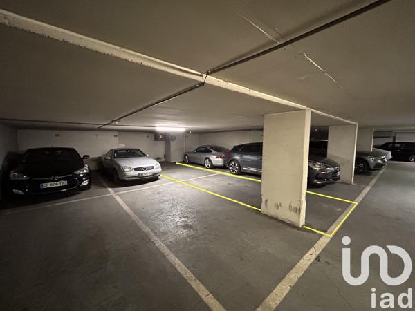 Parking à vendre 23 m² Paris 3