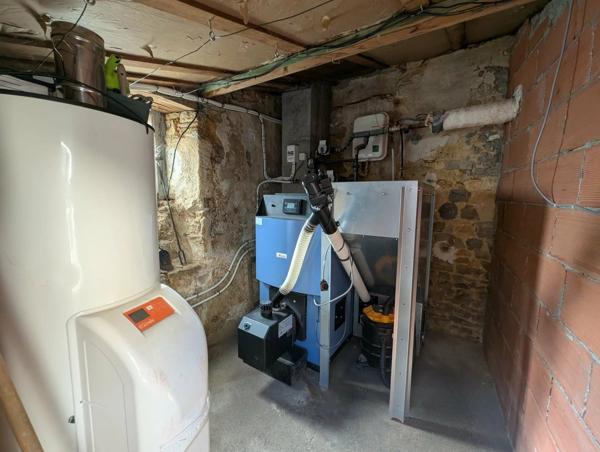 Vente                                                      Maison
                        
                     6 pièces                      116 m2                     à Gourdon