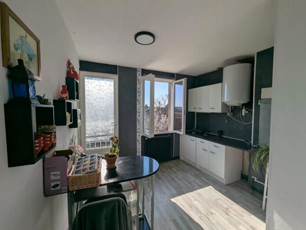 Vente                                                      Maison
                        
                     6 pièces                      116 m2                     à Gourdon