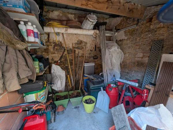 Vente                                                      Maison
                        
                     6 pièces                      116 m2                     à Gourdon