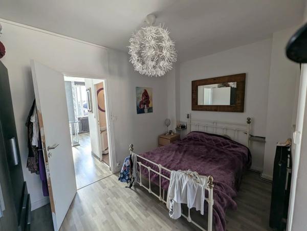 Vente                                                      Maison
                        
                     6 pièces                      116 m2                     à Gourdon
