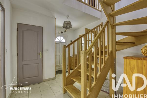 Maison à vendre 7 pièces 140 m² Estrées-Saint-Denis