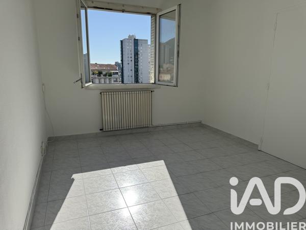 Appartement à vendre 3 pièces 55,65 m² Toulon